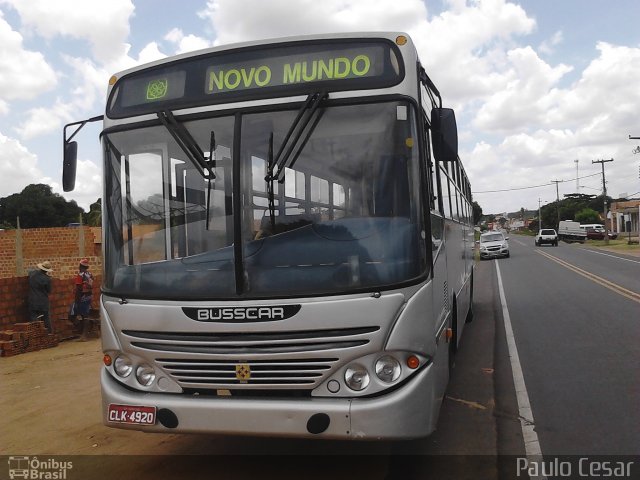 Ônibus Particulares 2120 na cidade de Canto do Buriti, Piauí, Brasil, por Paulo Cesar. ID da foto: 1666859.