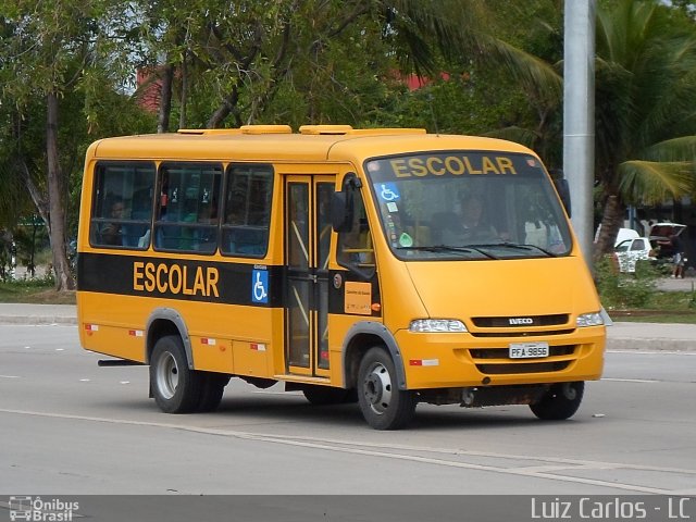 Escolares 9856 na cidade de Jaboatão dos Guararapes, Pernambuco, Brasil, por Luiz Carlos de Santana. Número da foto: #1667015.