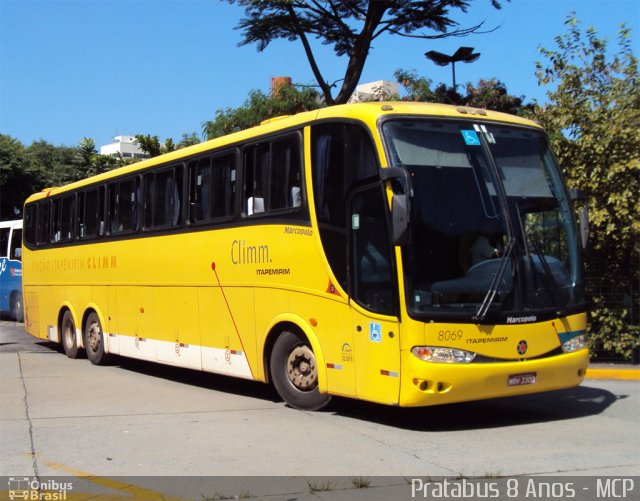 Viação Itapemirim 8069 na cidade de São Paulo, São Paulo, Brasil, por Cristiano Soares da Silva. Número da foto: #1673558.