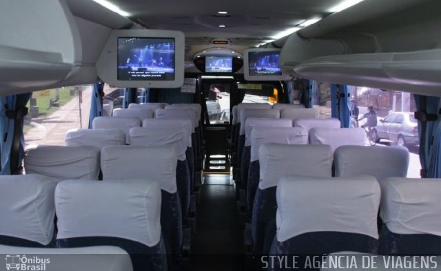 Style Bus 2500 na cidade de Santos, São Paulo, Brasil, por Matheus  Scheguschewsky. Número da foto: #1672983.