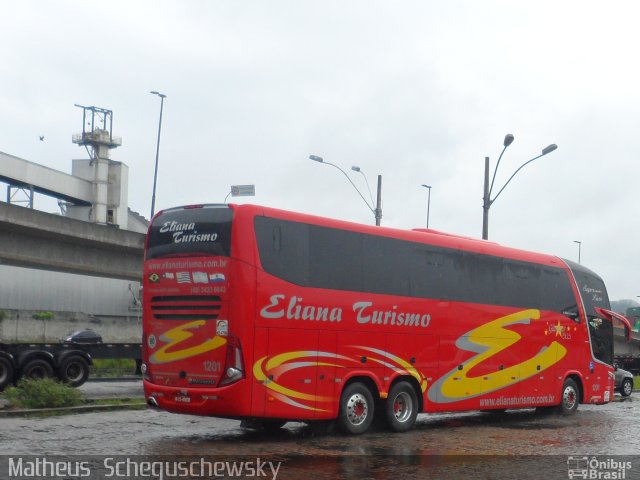 Eliana Turismo 1201 na cidade de Santos, São Paulo, Brasil, por Matheus  Scheguschewsky. Número da foto: #1675081.