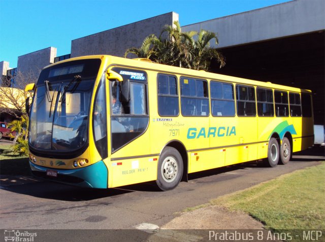 Viação Garcia 7971 na cidade de Apucarana, Paraná, Brasil, por Cristiano Soares da Silva. Número da foto: #1675584.