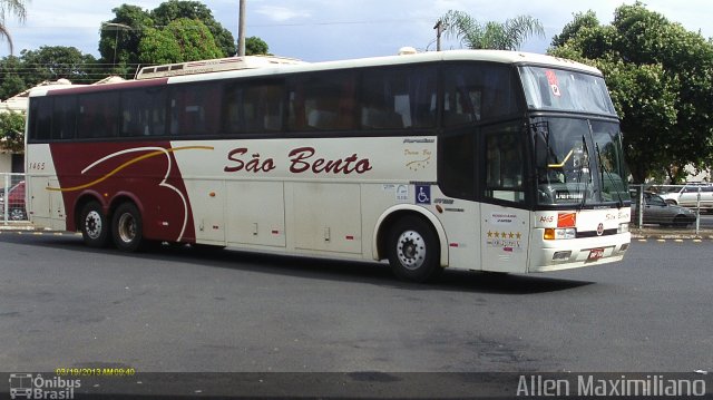 Viação São Bento Ribeirão Preto 1465 na cidade de Uberaba, Minas Gerais, Brasil, por Allen Maximiliano. ID da foto: 1677929.