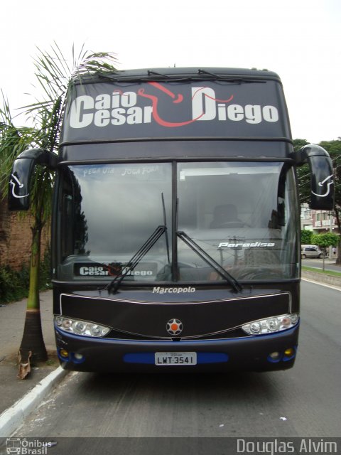 Caio Cesar & Diego 1010 na cidade de Aparecida, São Paulo, Brasil, por Douglas Alvim. Número da foto: #1642776.