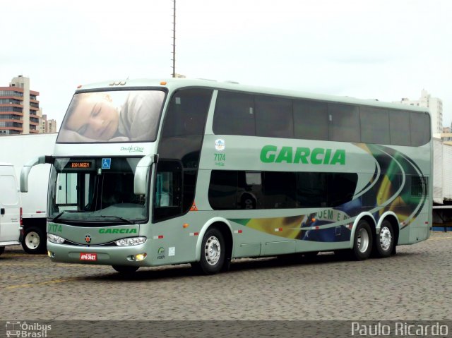 Viação Garcia 7174 na cidade de Londrina, Paraná, Brasil, por Paulo Ricardo. Número da foto: #1679666.