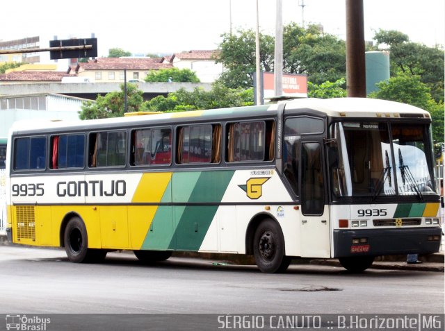 Empresa Gontijo de Transportes 9935 na cidade de Belo Horizonte, Minas Gerais, Brasil, por Sérgio Augusto Braga Canuto. ID da foto: 1678320.