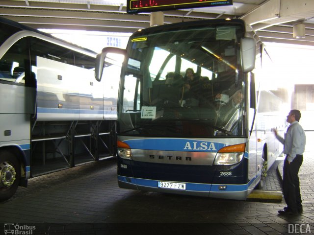 ALSA 2688 na cidade de Madrid, Madrid, Madrid, Espanha, por Adriano Caldeiran. Número da foto: #1681758.