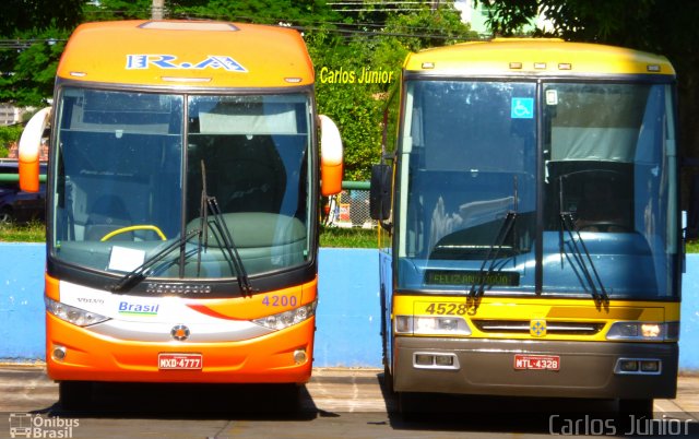 Viação Itapemirim 45283 na cidade de Goiânia, Goiás, Brasil, por Carlos Júnior. ID da foto: 1683869.