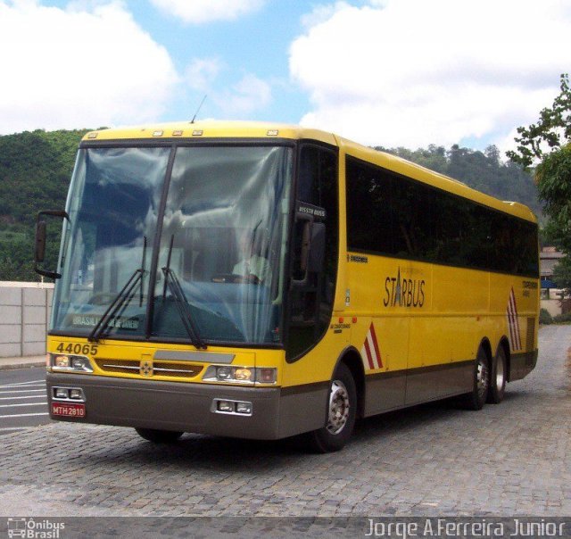 Viação Itapemirim 44065 na cidade de Juiz de Fora, Minas Gerais, Brasil, por Alexandre  Alvarenga. Número da foto: #1682626.