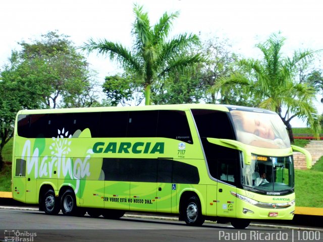 Viação Garcia 7117 na cidade de Londrina, Paraná, Brasil, por Paulo Ricardo. ID da foto: 1686311.