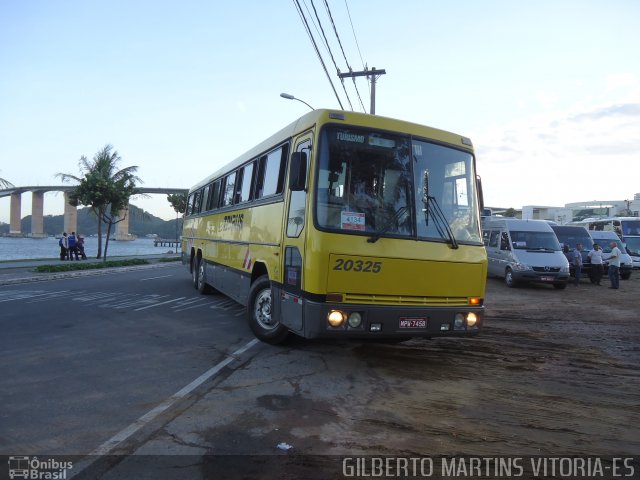 Viação Itapemirim 20325 na cidade de Vitória, Espírito Santo, Brasil, por Gilberto Martins. ID da foto: 1684361.