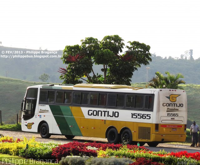 Empresa Gontijo de Transportes 15565 na cidade de João Monlevade, Minas Gerais, Brasil, por Philippe Almeida. ID da foto: 1688755.