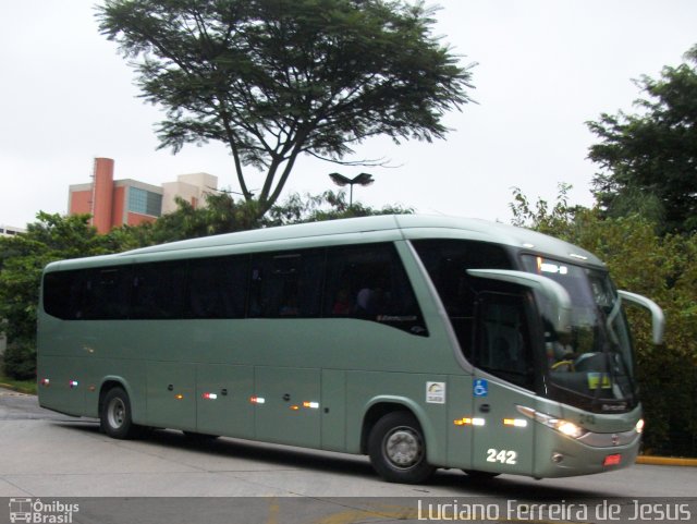 Viação Itapemirim 242 na cidade de São Paulo, São Paulo, Brasil, por Luciano Ferreira de Jesus. Número da foto: #1690169.