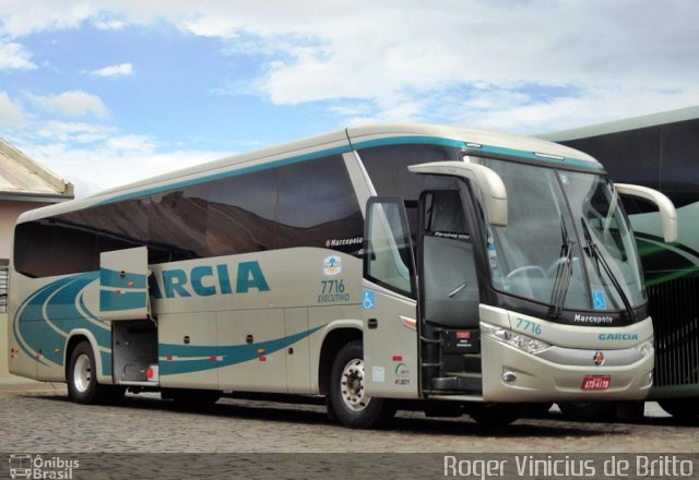 Viação Garcia 7716 na cidade de Londrina, Paraná, Brasil, por Roger Vinicius de Britto. Número da foto: #1695231.