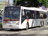 Metra - Sistema Metropolitano de Transporte 5210 na cidade de São Bernardo do Campo, São Paulo, Brasil, por Felipe Gonzales. ID da foto: :id.