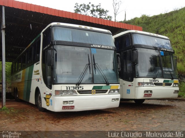 Empresa Gontijo de Transportes 11385 na cidade de João Monlevade, Minas Gerais, Brasil, por Luiz Claudio . Número da foto: #1698884.