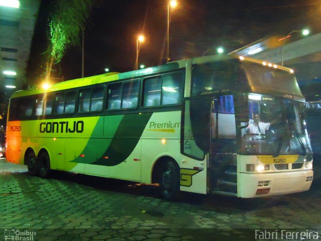 Empresa Gontijo de Transportes 15250 na cidade de Belo Horizonte, Minas Gerais, Brasil, por Fabri Ferreira. ID da foto: 1697646.