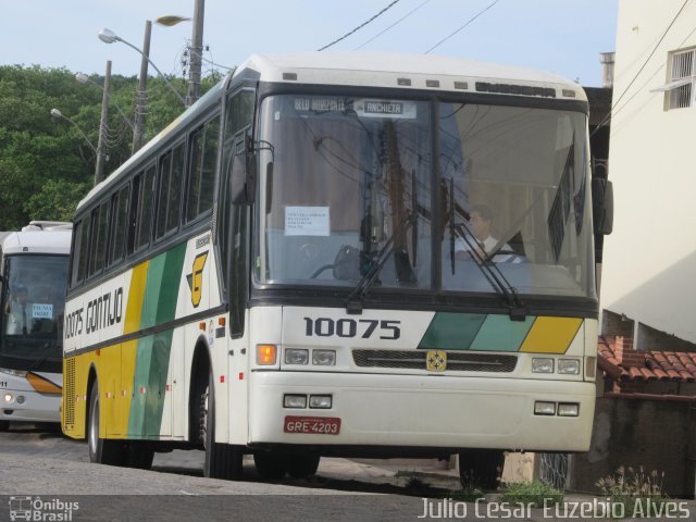 Empresa Gontijo de Transportes 10075 na cidade de Piúma, Espírito Santo, Brasil, por Julio Cesar Euzebio Alves. Número da foto: #1644360.