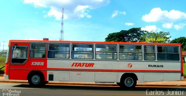 Itatur 1365 na cidade de Goiânia, Goiás, Brasil, por Carlos Júnior. Número da foto: #1643764.