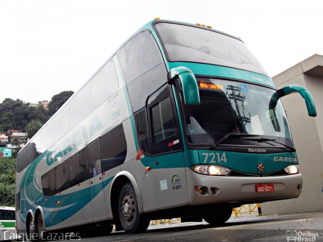 Viação Garcia 7214 na cidade de Santos, São Paulo, Brasil, por Caique Cazares. Número da foto: #1700137.