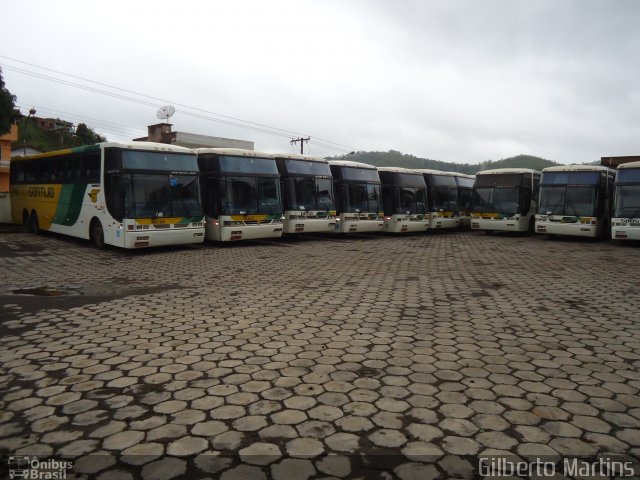 Empresa Gontijo de Transportes 11030 na cidade de João Monlevade, Minas Gerais, Brasil, por Gilberto Martins. ID da foto: 1701328.