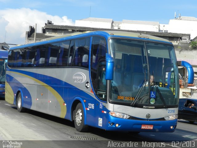 Expresso do Sul 2316 na cidade de Rio de Janeiro, Rio de Janeiro, Brasil, por Alexandre  Magnus. Número da foto: #1647723.