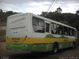 Escolares 5561 na cidade de Belo Horizonte, Minas Gerais, Brasil, por Gabriel Sullivan. Número da foto: #1648120.