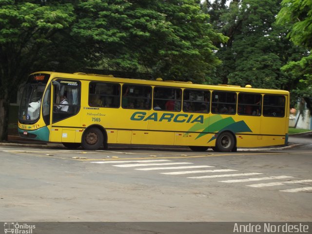 Viação Garcia 7565 na cidade de Maringá, Paraná, Brasil, por André Nordeste. Número da foto: #1653406.