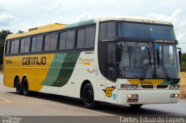 Empresa Gontijo de Transportes 15440 na cidade de Montes Claros, Minas Gerais, Brasil, por Carlos Eduardo Lopes. ID da foto: 1653372.