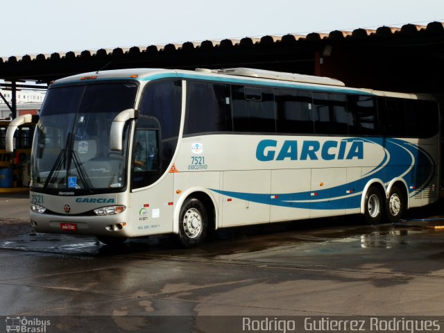 Viação Garcia 7521 na cidade de Londrina, Paraná, Brasil, por Rodrigo  Gutierrez Rodrigues. Número da foto: #1653479.