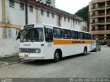 Ônibus Particulares 142-A na cidade de Guarujá, São Paulo, Brasil, por Ricardo Luiz. Número da foto: #:id.