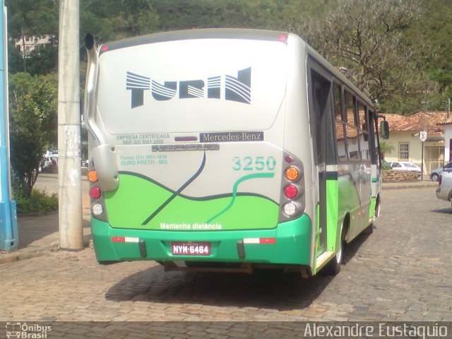 Turin Transportes 3250 na cidade de Ouro Preto, Minas Gerais, Brasil, por Alexandre Eustáquio. ID da foto: 1656110.