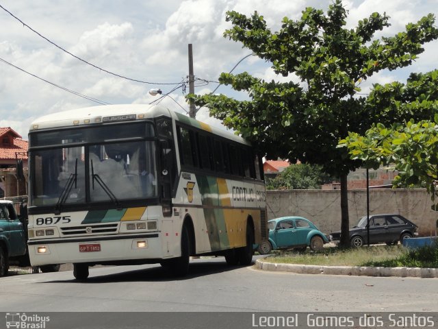 Empresa Gontijo de Transportes 8875 na cidade de Belo Horizonte, Minas Gerais, Brasil, por Leonel  Gomes dos Santos. ID da foto: 1657281.