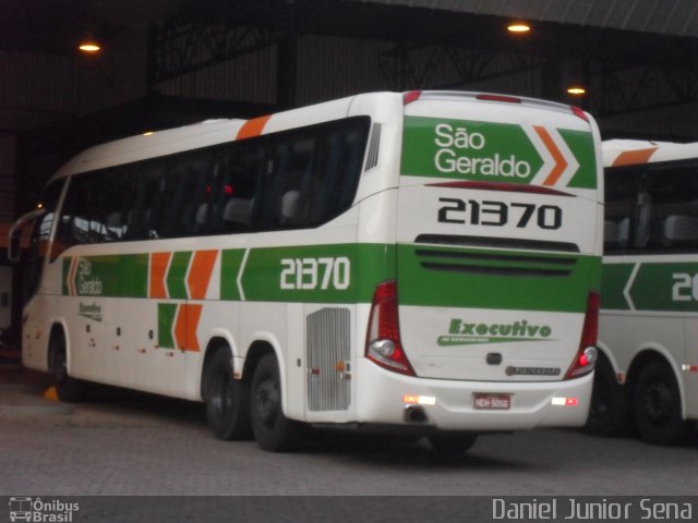 Cia. São Geraldo de Viação 21370 na cidade de Itabirito, Minas Gerais, Brasil, por Daniel Junior Sena. Número da foto: #1656124.