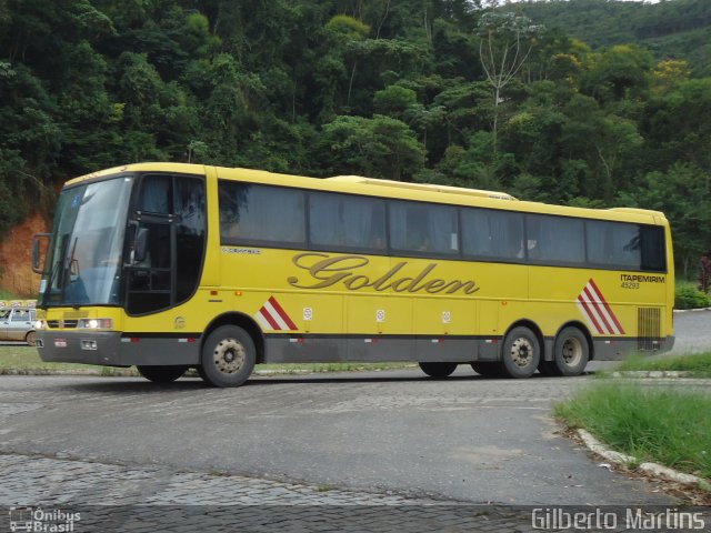 Viação Itapemirim 45293 na cidade de Manhuaçu, Minas Gerais, Brasil, por Gilberto Martins. Número da foto: #1705208.