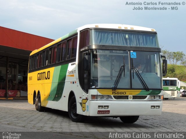 Empresa Gontijo de Transportes 15880 na cidade de João Monlevade, Minas Gerais, Brasil, por Antonio Carlos Fernandes. ID da foto: 1722784.