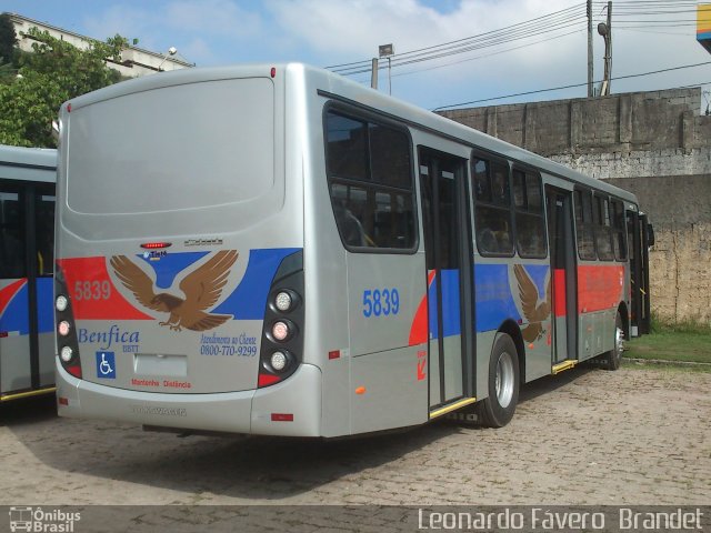 BBTT - Benfica Barueri Transporte e Turismo 5839 na cidade de Barueri, São Paulo, Brasil, por Leonardo Fávero  Brandet. ID da foto: 1723242.