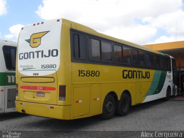 Empresa Gontijo de Transportes 15880 na cidade de Feira de Santana, Bahia, Brasil, por Alex Cerqueira. ID da foto: 1729440.