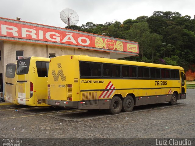 Viação Itapemirim 30165 na cidade de Manhuaçu, Minas Gerais, Brasil, por Luiz Claudio . Número da foto: #1729474.
