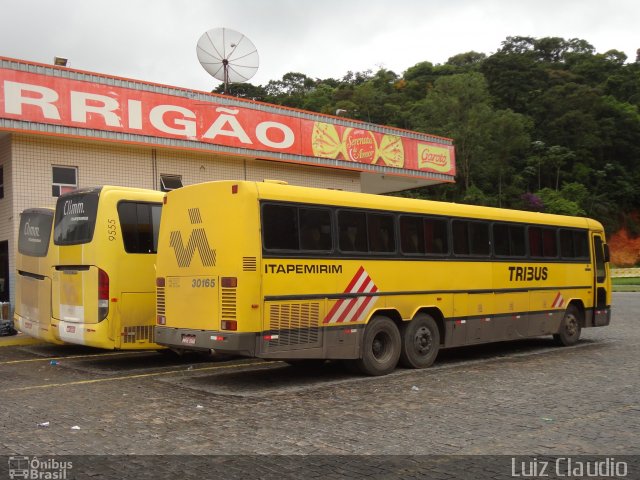 Viação Itapemirim 30165 na cidade de Manhuaçu, Minas Gerais, Brasil, por Luiz Claudio . ID da foto: 1729474.