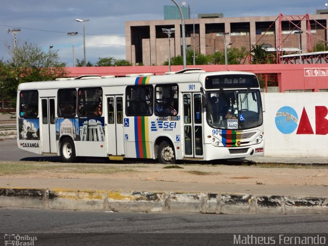 Rodoviária Caxangá 901 na cidade de Recife, Pernambuco, Brasil, por Matheus Fernando. Número da foto: #1729857.