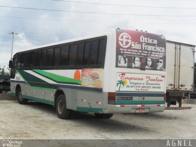Ônibus Particulares 5722 na cidade de Teresina, Piauí, Brasil, por Agnel Gomes. Número da foto: #1736699.
