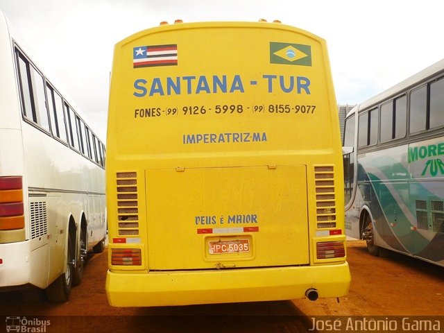 Santana Tur 5035 na cidade de Brasília, Distrito Federal, Brasil, por José Antônio Gama. Número da foto: #1735890.