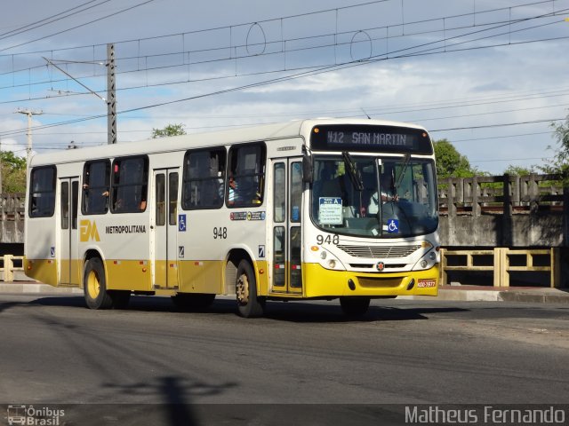 Empresa Metropolitana 948 na cidade de Recife, Pernambuco, Brasil, por Matheus Fernando. ID da foto: 1740287.