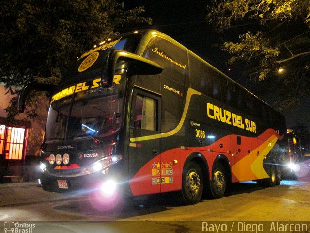 Cruz del Sur 3036 na cidade de , por Diego Alarcon. Número da foto: #1743837.