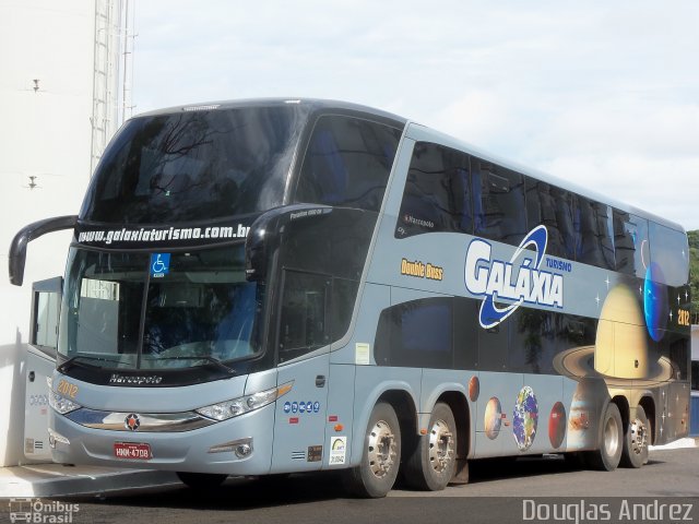 Galáxia Turismo 2012 na cidade de Caldas Novas, Goiás, Brasil, por Douglas Andrez. Número da foto: #1743519.