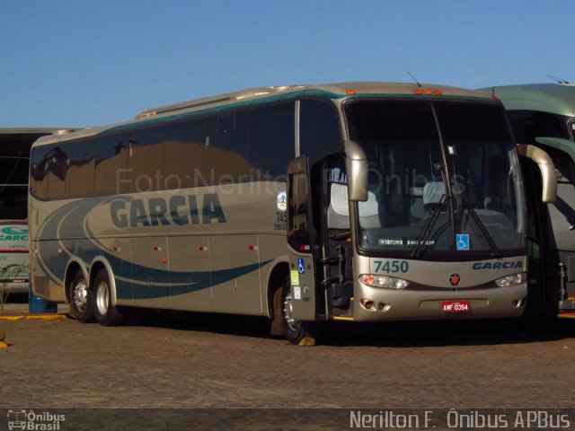Viação Garcia 7450 na cidade de Londrina, Paraná, Brasil, por Nerilton F.  ônibus. Número da foto: #1745218.