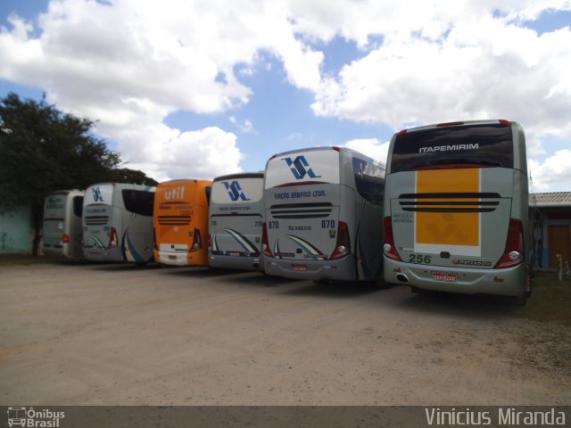 Viação Itapemirim 256 na cidade de São José dos Campos, São Paulo, Brasil, por Vinicius Miranda. ID da foto: 1749690.