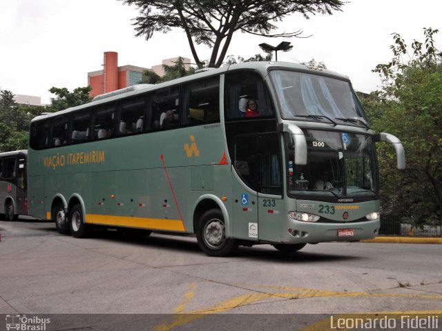 Viação Itapemirim 233 na cidade de São Paulo, São Paulo, Brasil, por Leonardo Fidelli. Número da foto: #1749628.