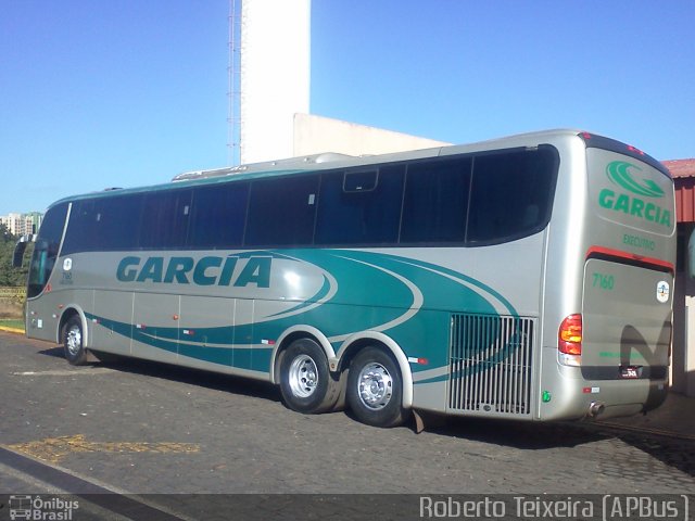 Viação Garcia 7160 na cidade de Londrina, Paraná, Brasil, por Roberto Teixeira. ID da foto: 1752956.